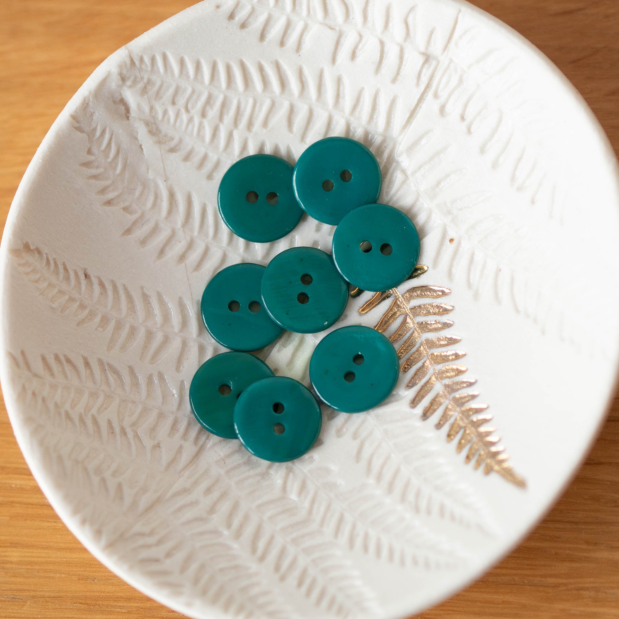 Bouton en nacre plat - Émeraude