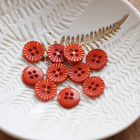 Daisy Button - Caramel