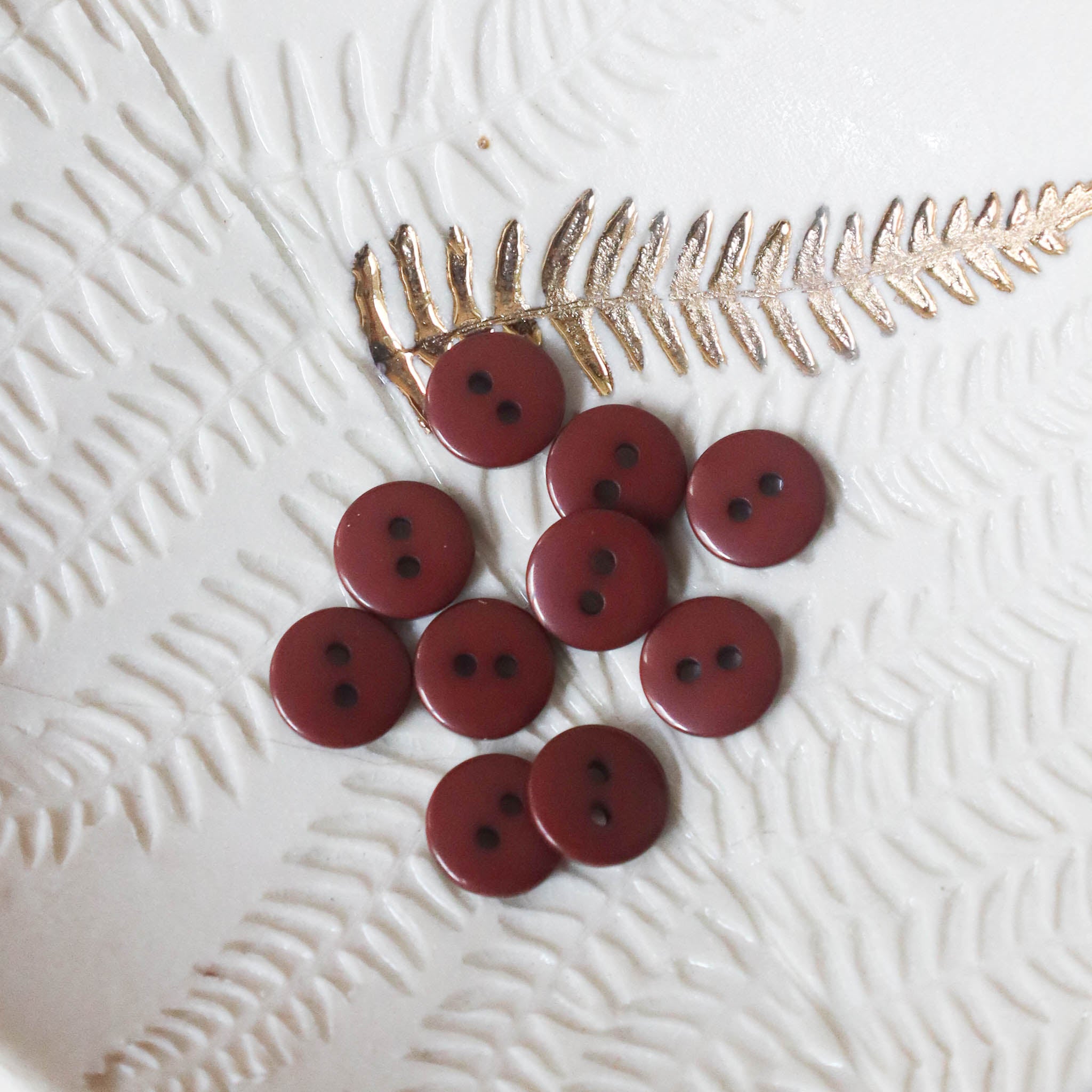 Bouton plat brillant - Châtaigne