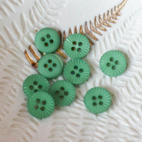 Daisy Button - Pistachio