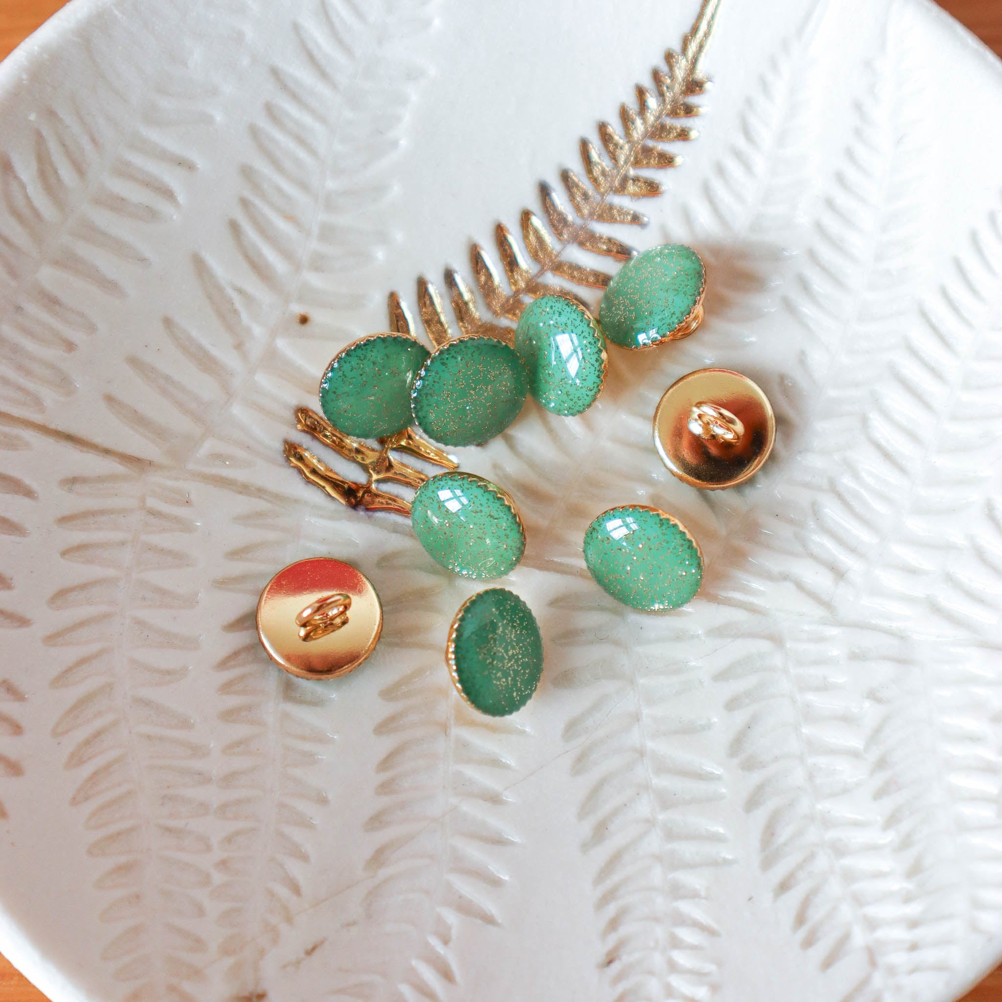 Gold glitter ankle boot button - Pistachio