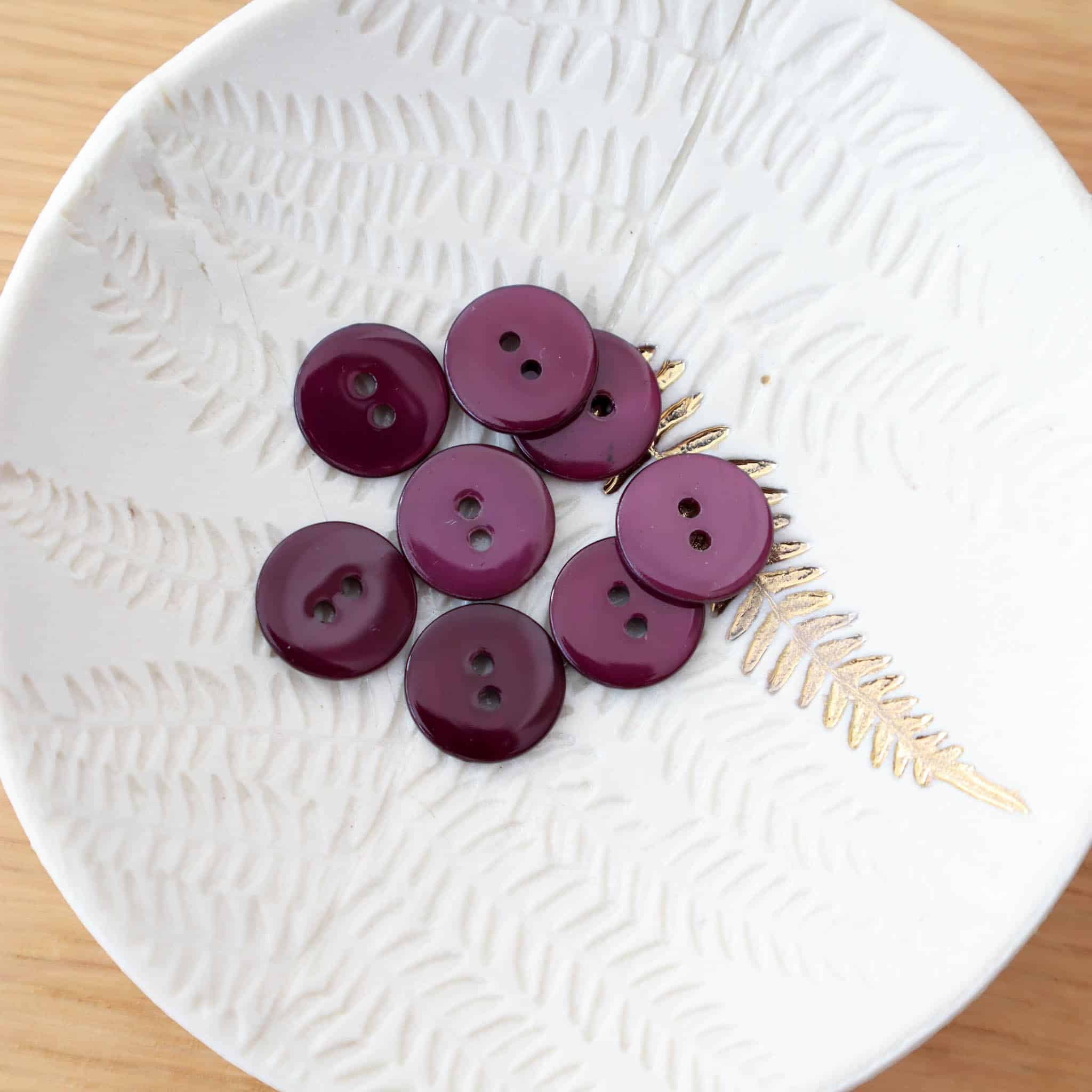 Bouton en nacre plat - Violet