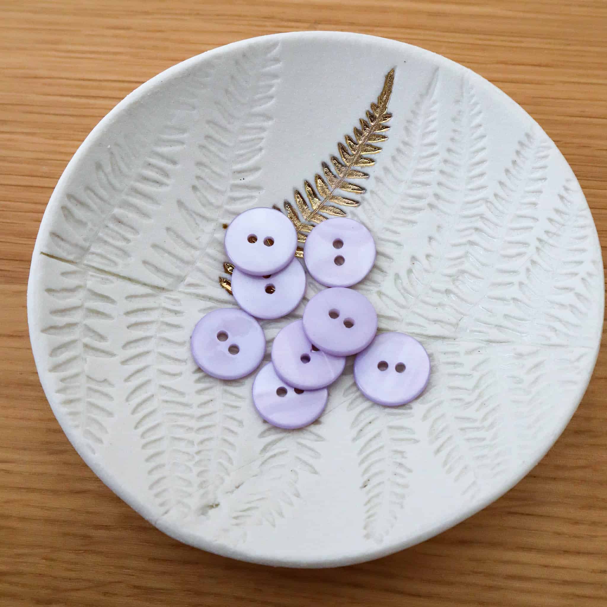 Bouton en nacre plat - Lilas