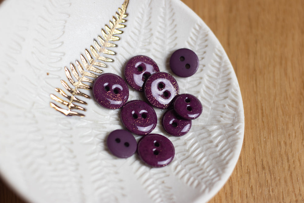 Two-hole glitter button - Purple