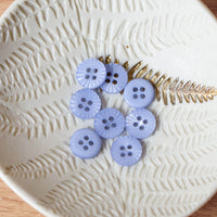 Daisy Button - Cloud