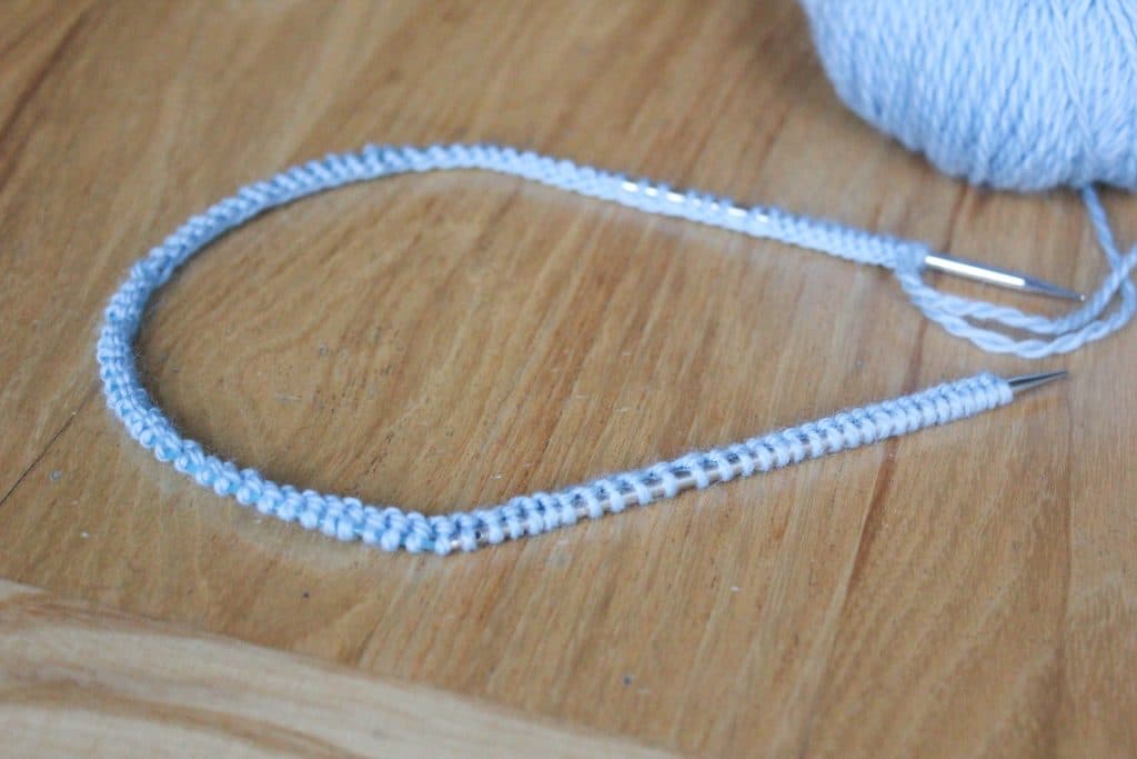 Apprendre à tricoter en rond - Blog tricot