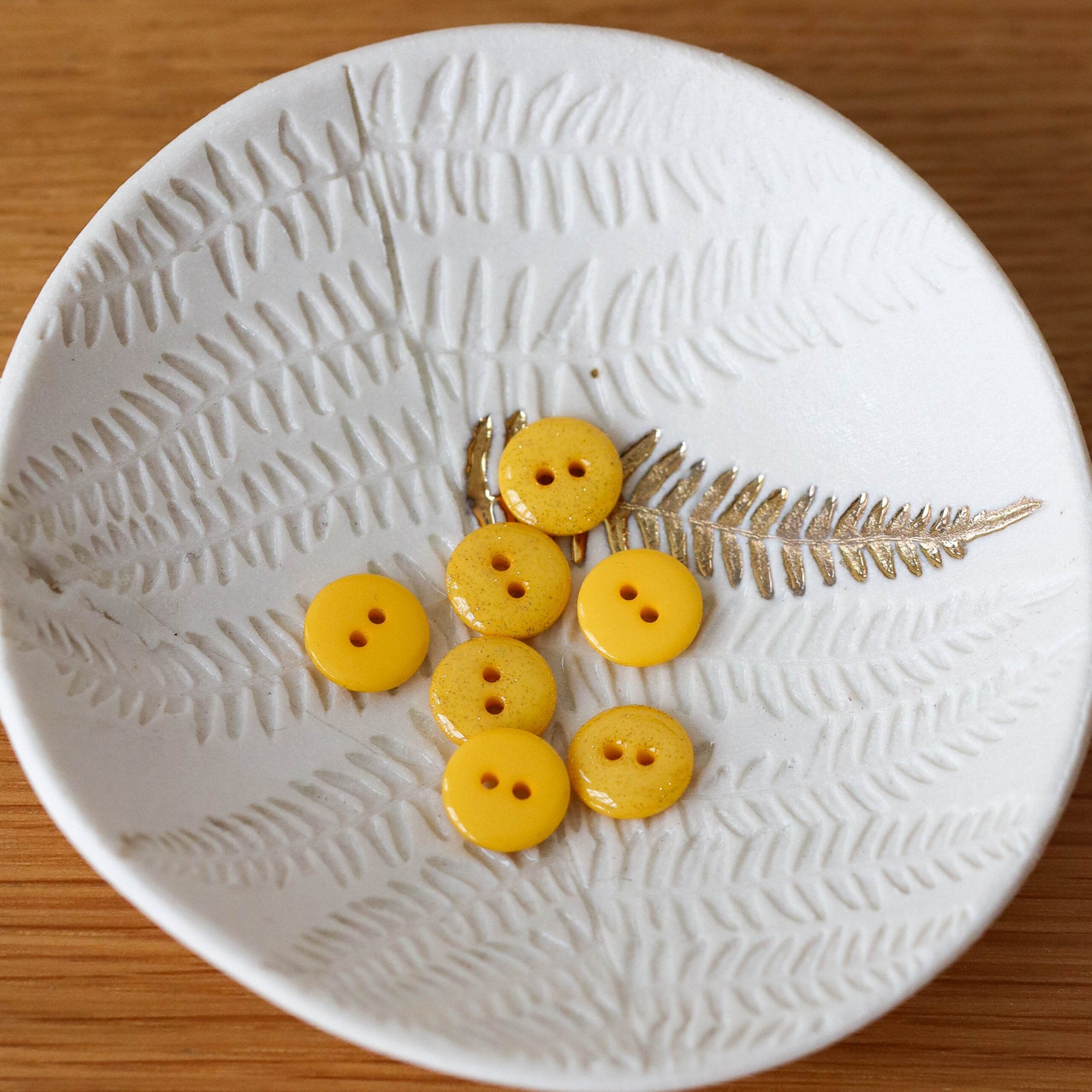 Bouton glitter deux trous - Mimosa