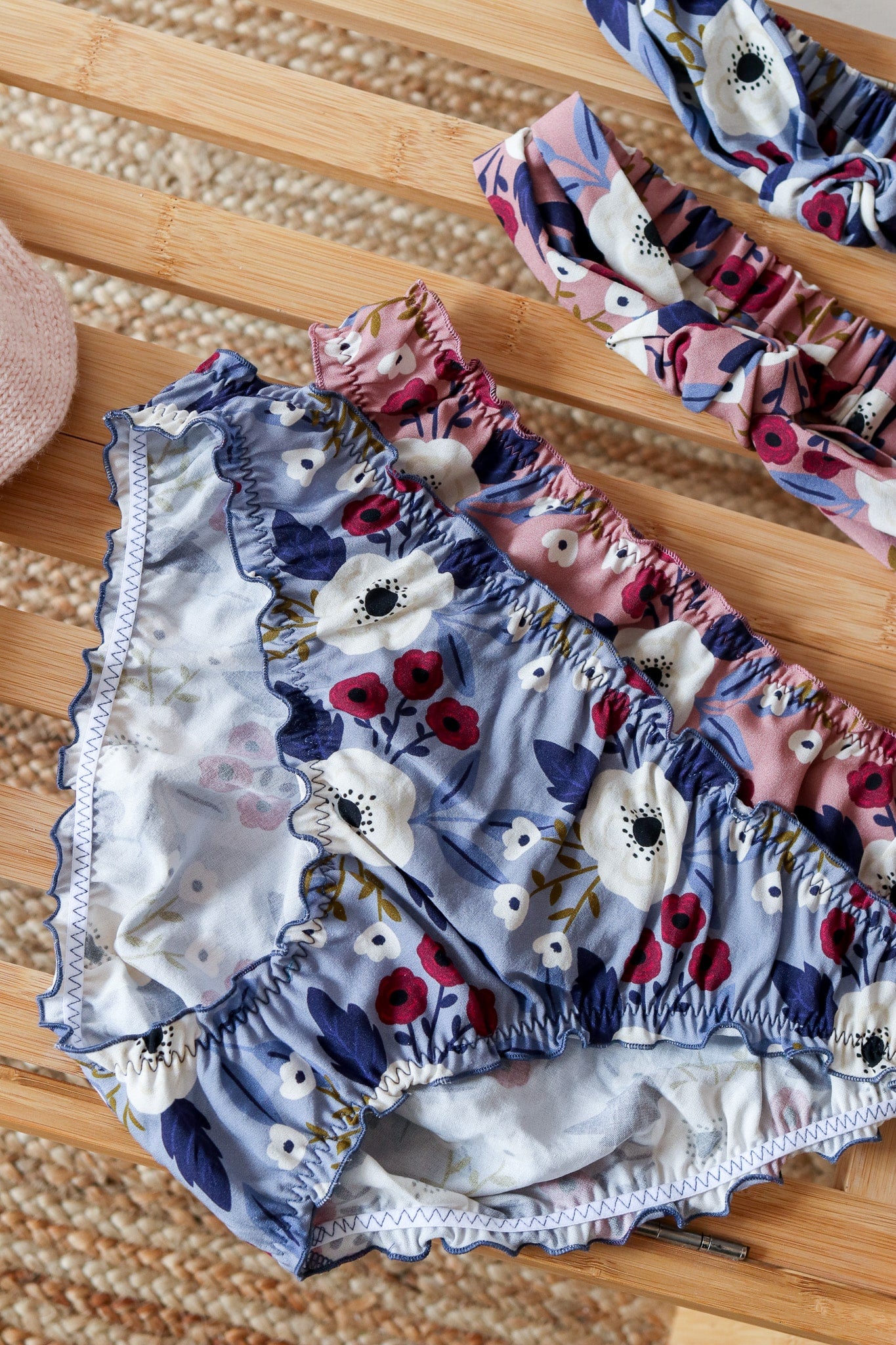 Cozy at home - Anémone (nuisette, culotte et bandeau) - PDF