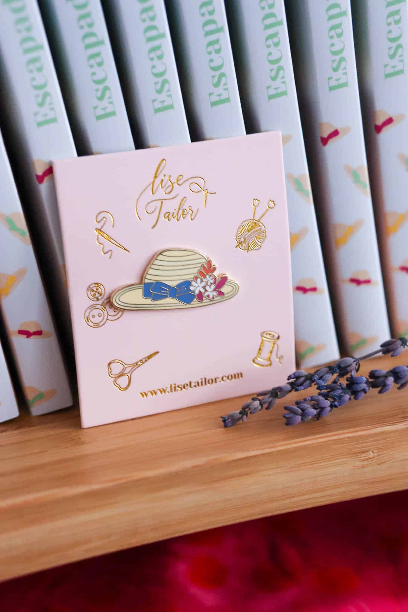 Porte aiguille aimanté - Chapeau