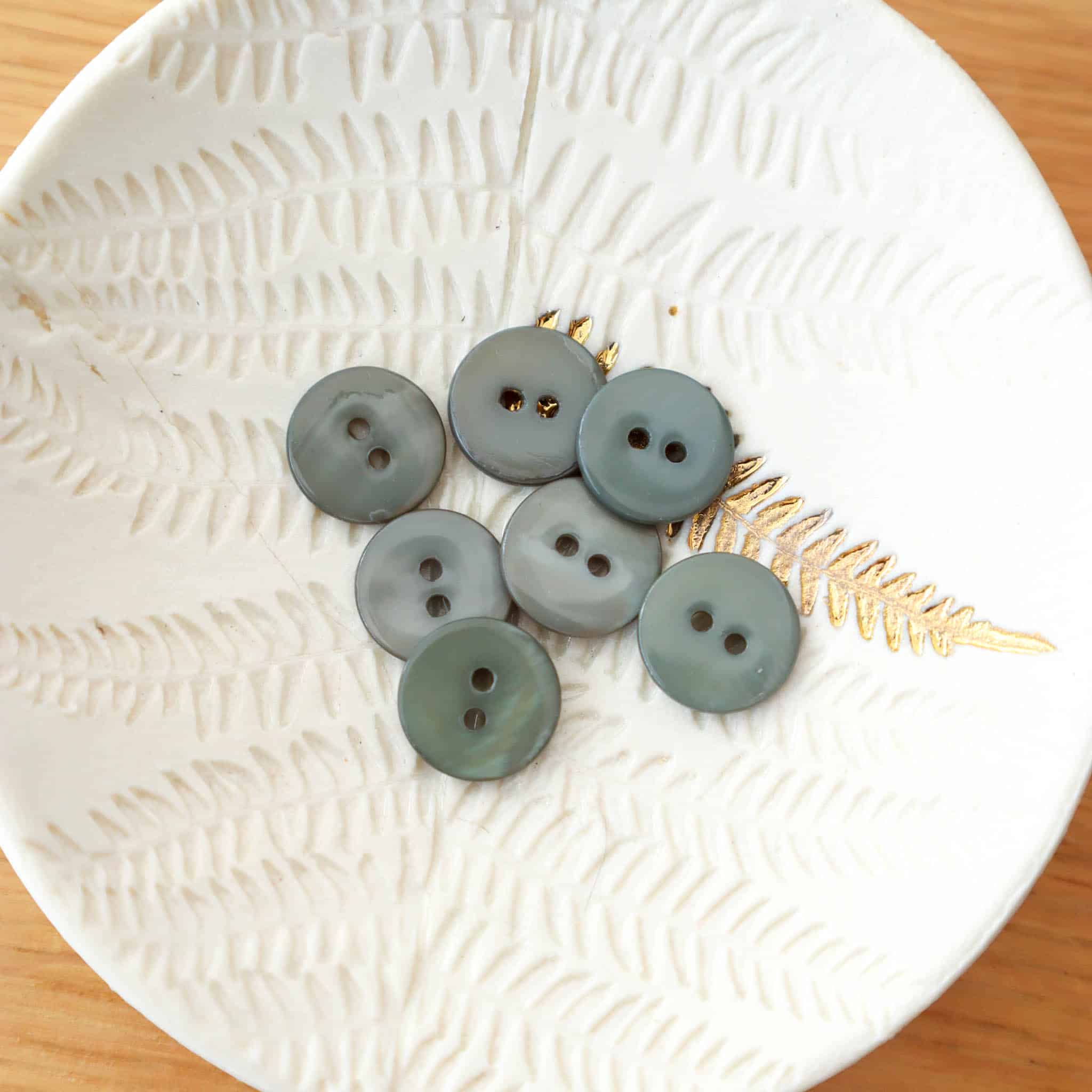 Bouton en nacre plat - Verveine