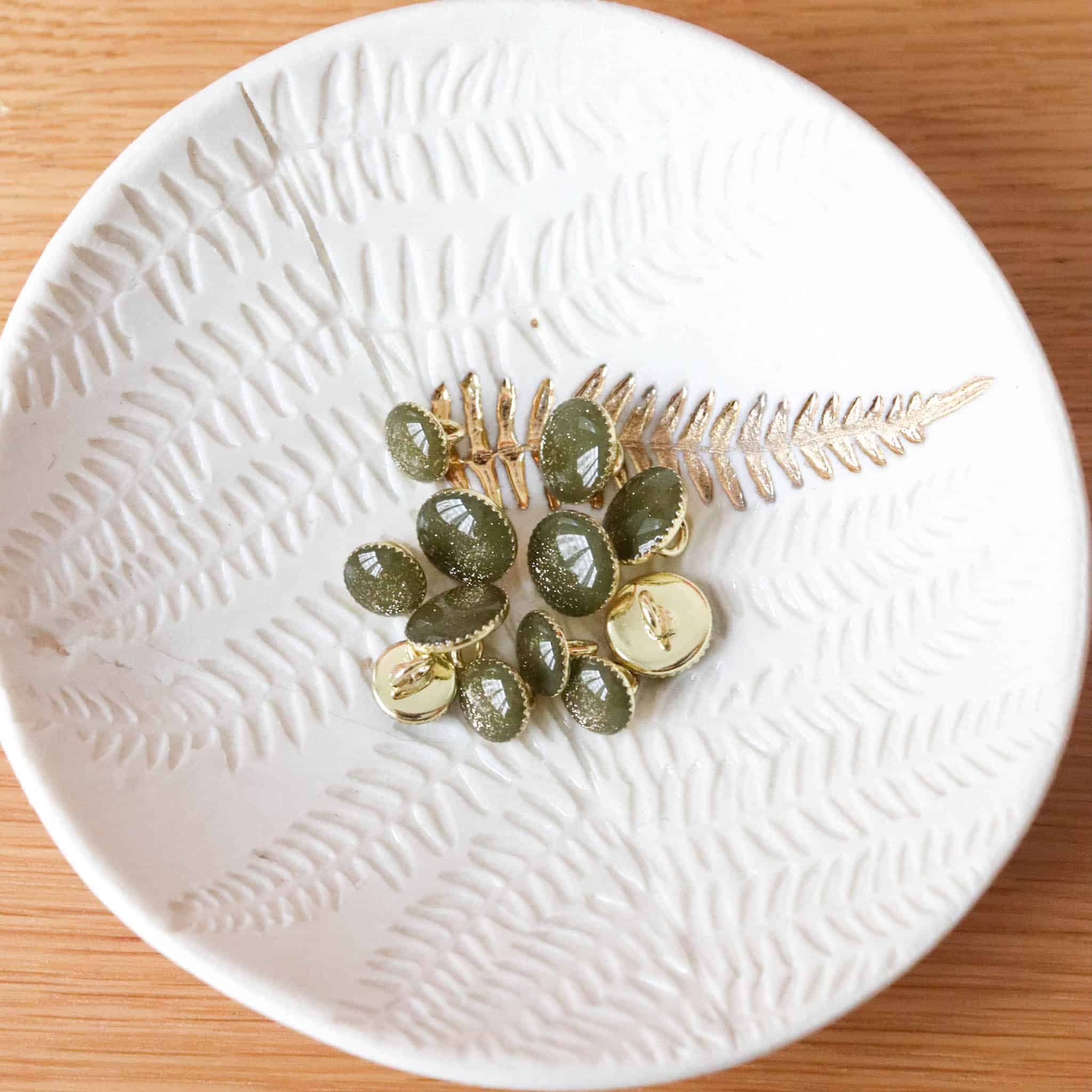 Bouton de bottine pailletté or - Kaki