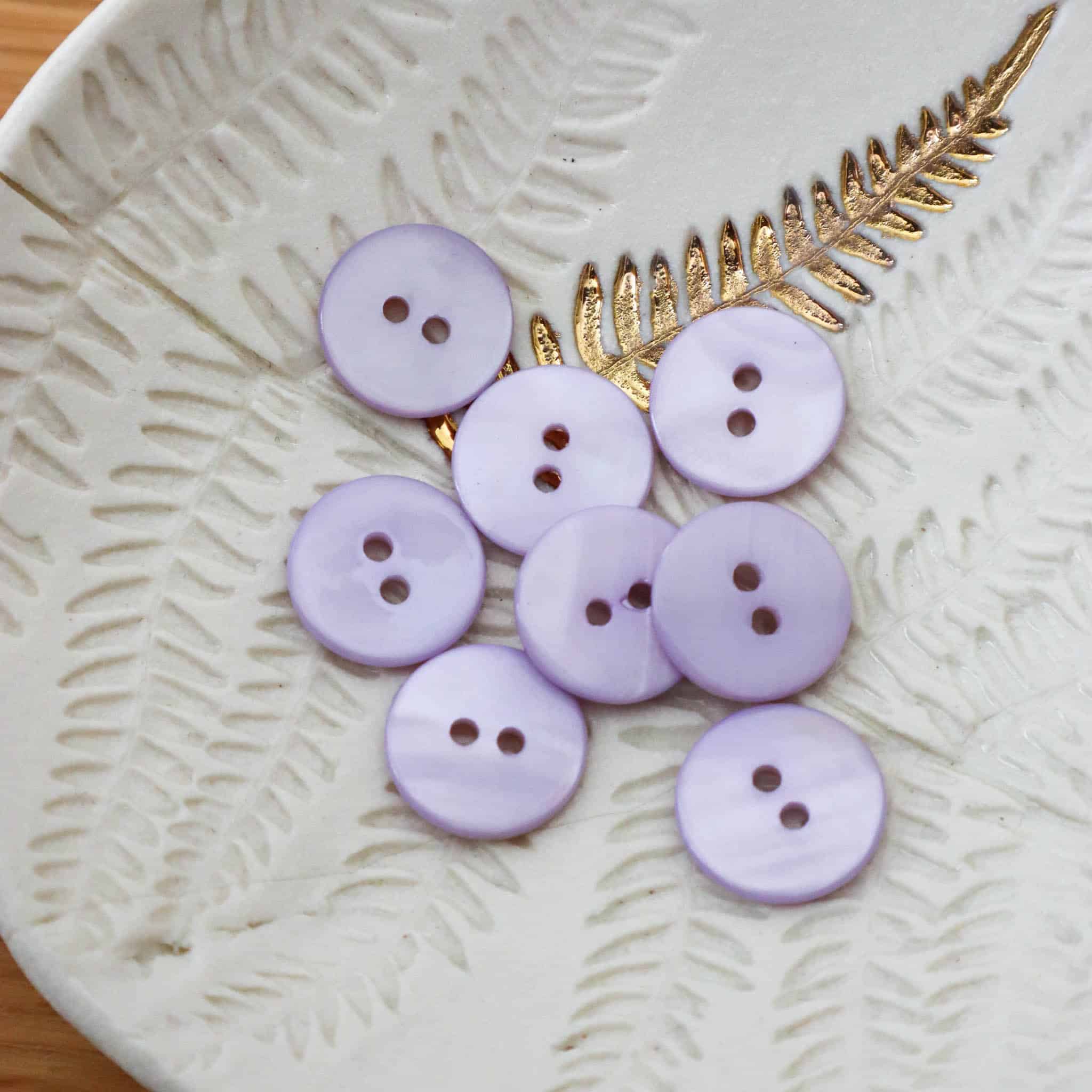 Bouton en nacre plat - Lilas