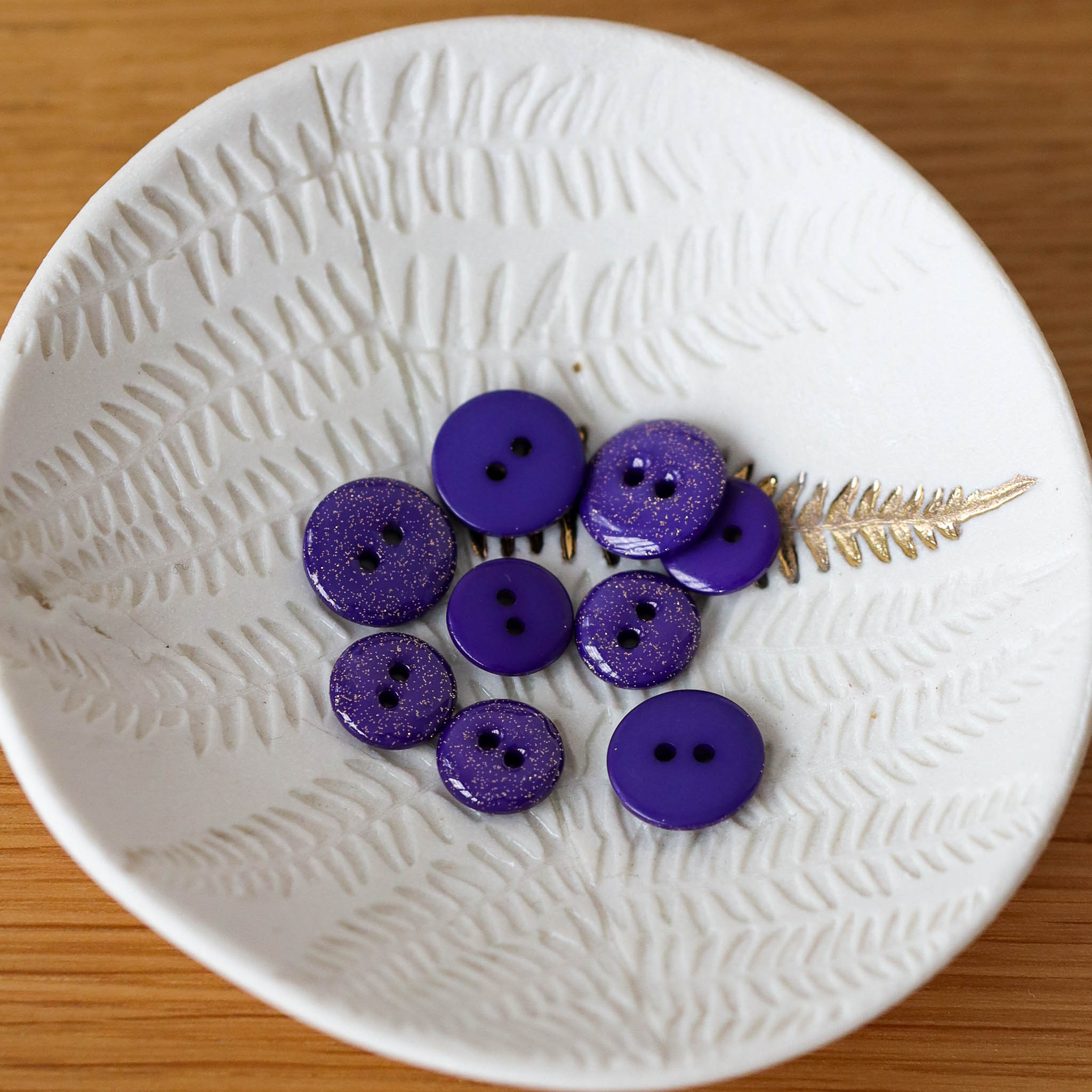 Bouton glitter deux trous - Purple Rain