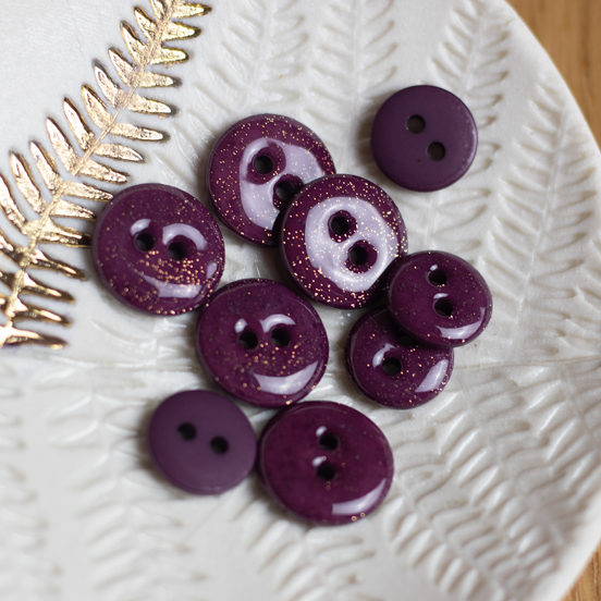 Two-hole glitter button - Purple