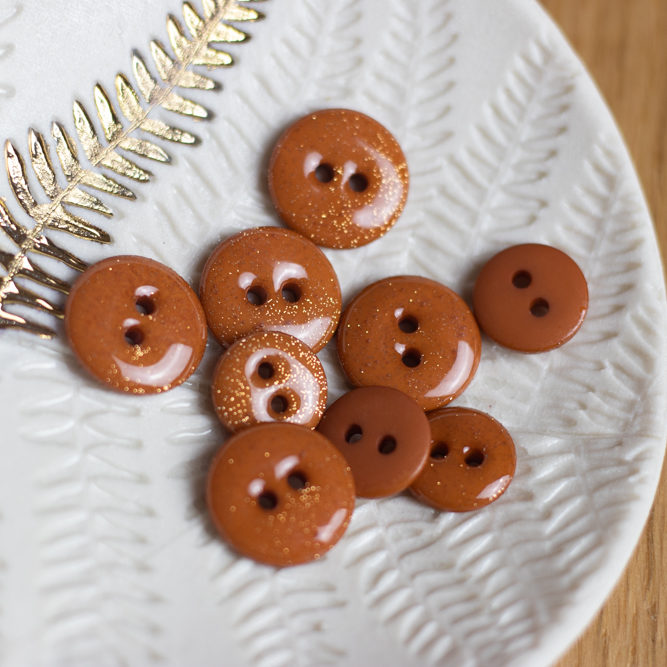 Bouton glitter deux trous - Miel