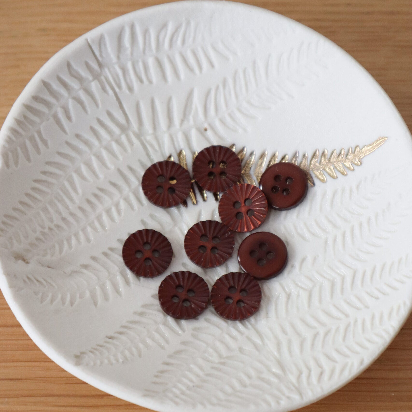 Bouton Pâquerette - Châtaigne