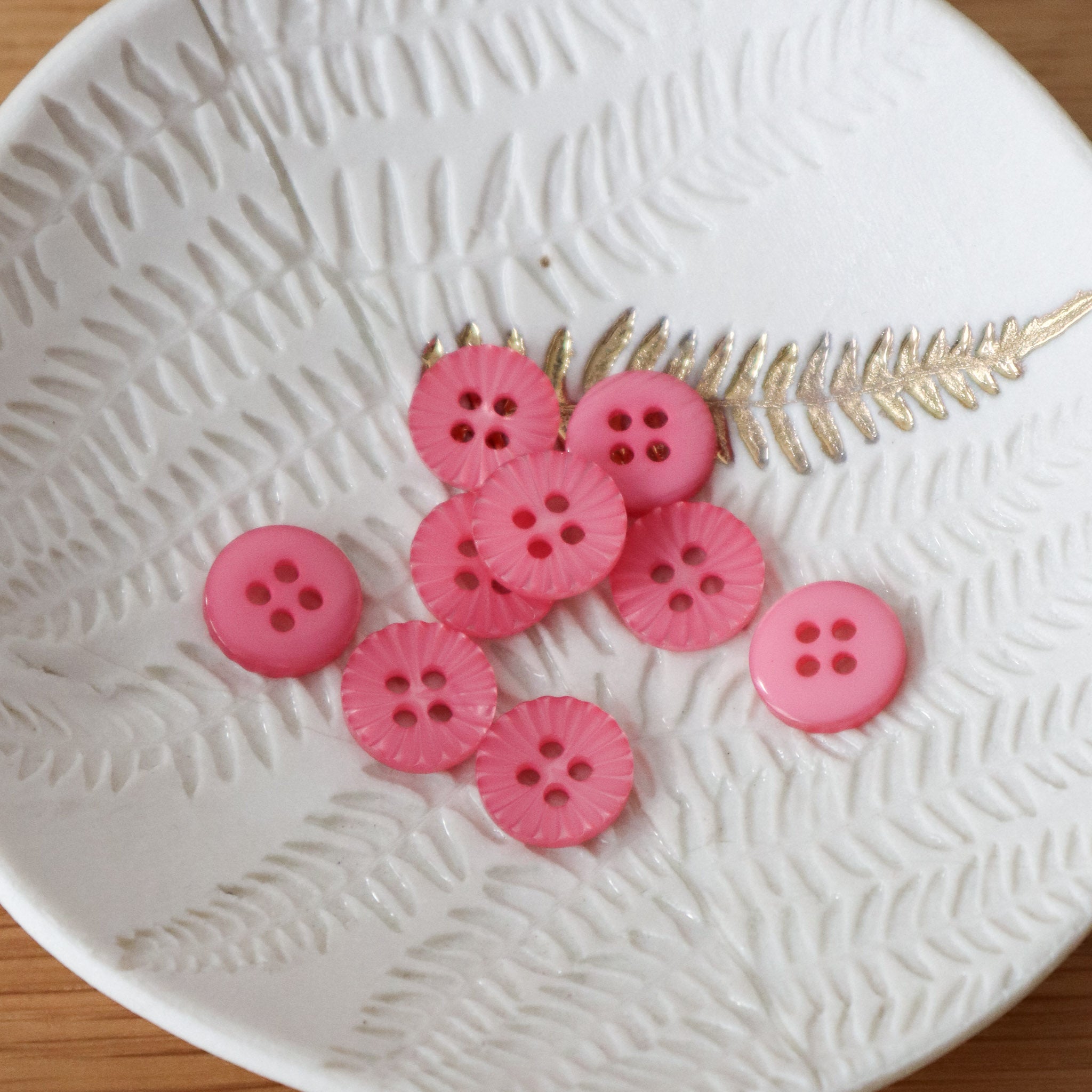 Daisy Button - Sugar Pop