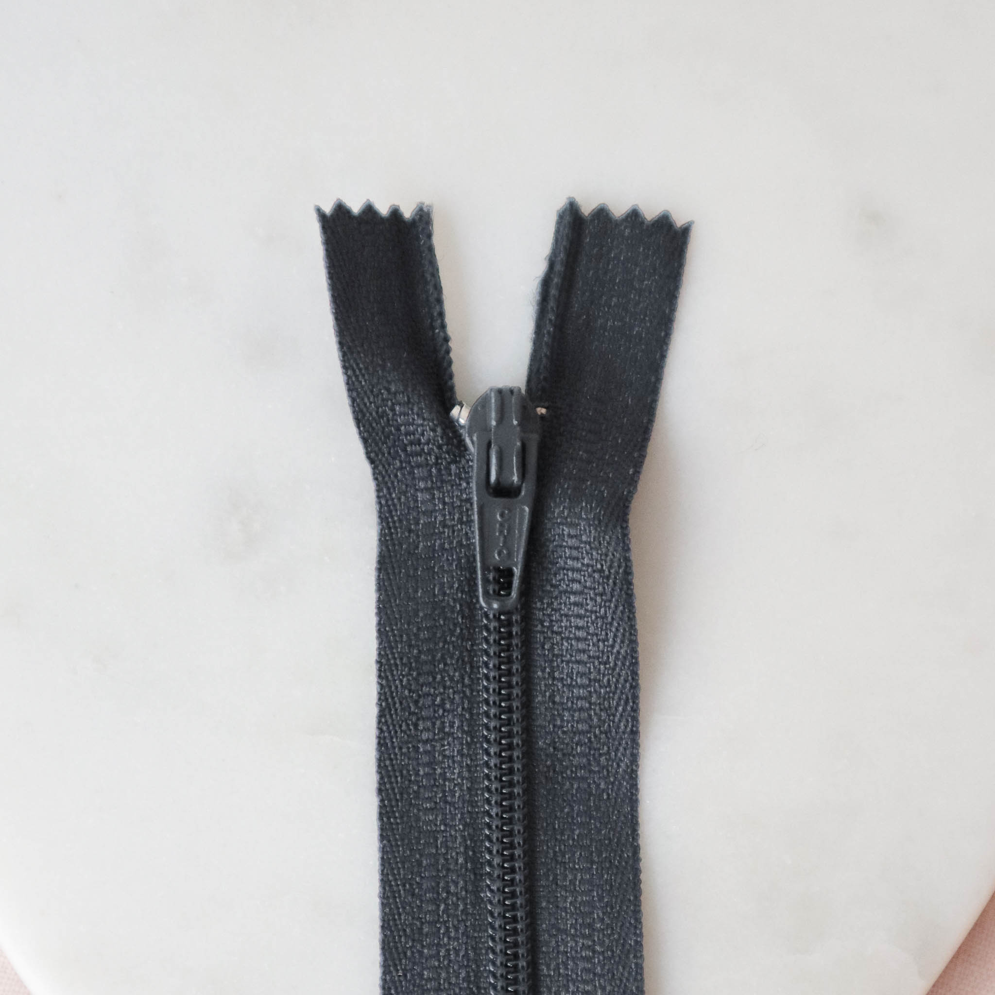 Fermeture éclair - Gris