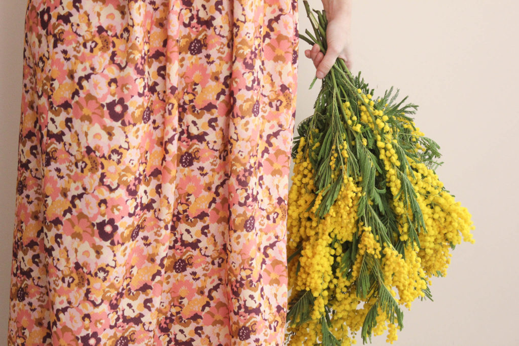 Tissu viscose plumetis - In the pink meadow - Robe Trésor - Super Bison - Lise Tailor