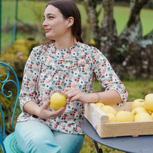 Alternative view of Delicate - Blouse